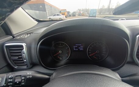 KIA Sportage IV рестайлинг, 2018 год, 2 000 000 рублей, 9 фотография