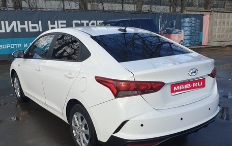 Hyundai Solaris II рестайлинг, 2021 год, 1 150 000 рублей, 4 фотография