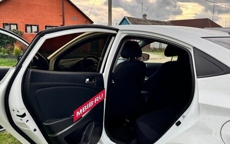 Hyundai Solaris II рестайлинг, 2016 год, 1 160 000 рублей, 5 фотография