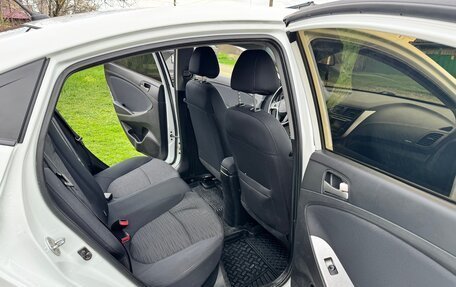 Hyundai Solaris II рестайлинг, 2016 год, 1 160 000 рублей, 8 фотография