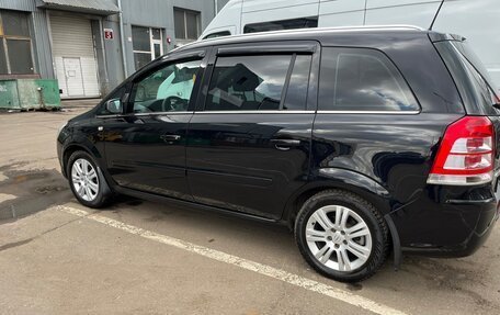 Opel Zafira B, 2008 год, 800 000 рублей, 4 фотография