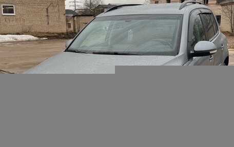 Volkswagen Tiguan I, 2009 год, 950 000 рублей, 2 фотография