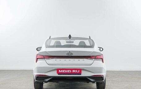 Hyundai Elantra, 2021 год, 1 927 077 рублей, 4 фотография