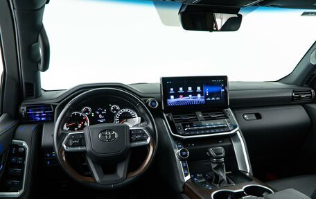 Toyota Land Cruiser, 2022 год, 11 027 444 рублей, 6 фотография