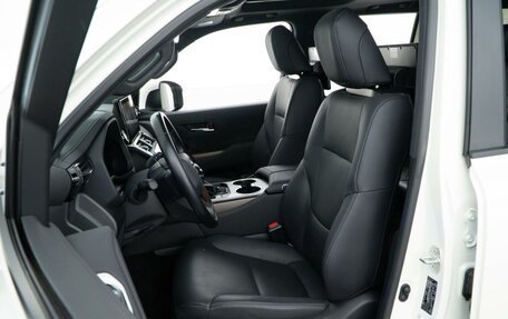 Toyota Land Cruiser, 2022 год, 11 027 444 рублей, 11 фотография