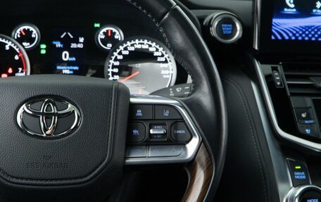 Toyota Land Cruiser, 2022 год, 11 027 444 рублей, 16 фотография