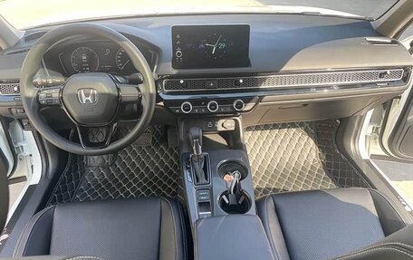 Honda Civic, 2022 год, 1 750 000 рублей, 10 фотография