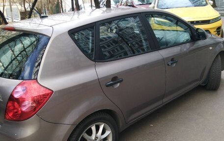 KIA cee'd I рестайлинг, 2009 год, 890 000 рублей, 6 фотография