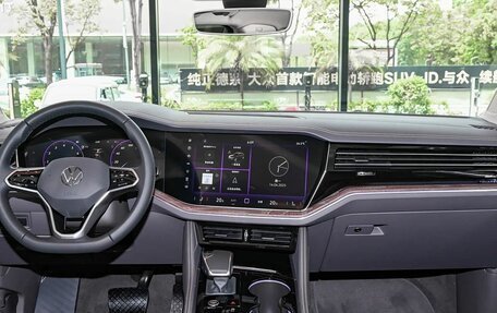 Volkswagen Touareg III, 2026 год, 8 799 900 рублей, 7 фотография