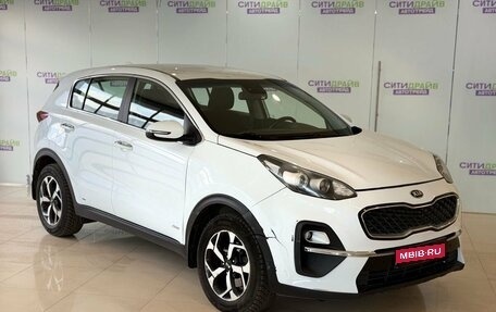 KIA Sportage IV рестайлинг, 2021 год, 1 690 000 рублей, 1 фотография