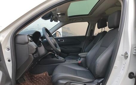 Honda Vezel, 2023 год, 1 636 002 рублей, 9 фотография