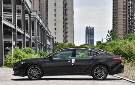 Toyota Camry, 2025 год, 4 343 790 рублей, 5 фотография