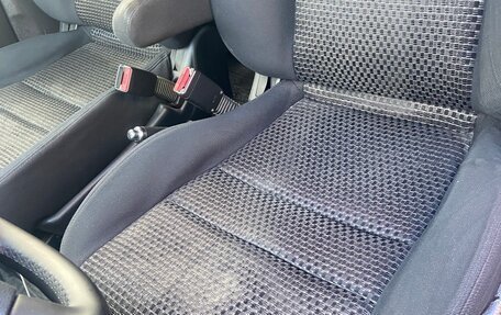 Honda Stream I рестайлинг, 2005 год, 850 000 рублей, 11 фотография