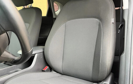 Hyundai Kona, 2023 год, 2 200 000 рублей, 9 фотография