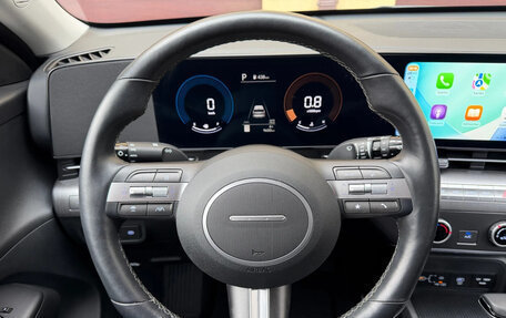 Hyundai Kona, 2023 год, 2 200 000 рублей, 8 фотография