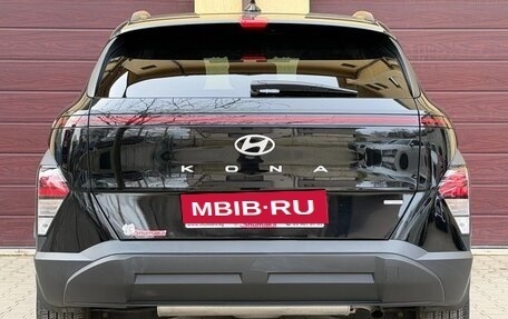 Hyundai Kona, 2023 год, 2 200 000 рублей, 5 фотография