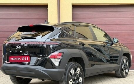 Hyundai Kona, 2023 год, 2 200 000 рублей, 6 фотография