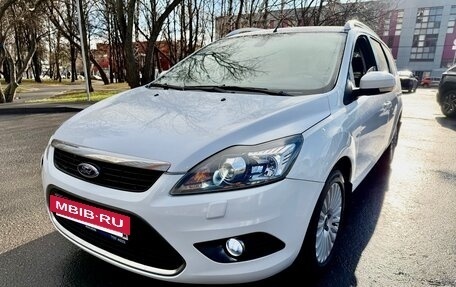 Ford Focus II рестайлинг, 2010 год, 975 000 рублей, 2 фотография