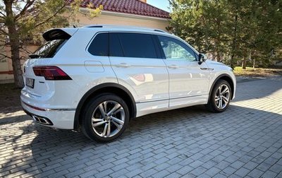 Volkswagen Tiguan II, 2021 год, 4 400 000 рублей, 1 фотография