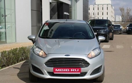 Ford Fiesta, 2015 год, 645 000 рублей, 2 фотография