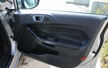 Ford Fiesta, 2015 год, 645 000 рублей, 15 фотография