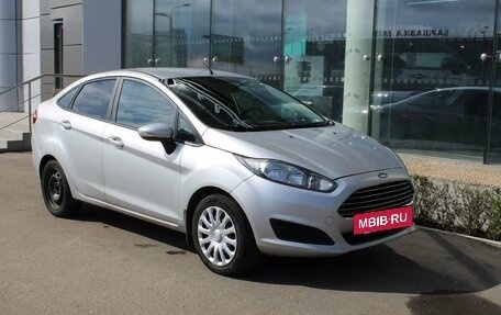 Ford Fiesta, 2015 год, 645 000 рублей, 8 фотография