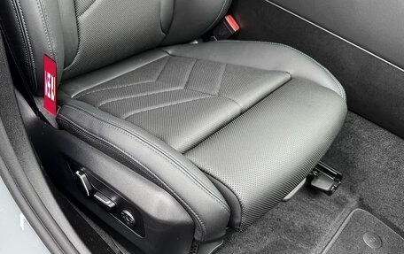 BMW 5 серия, 2025 год, 7 210 000 рублей, 18 фотография