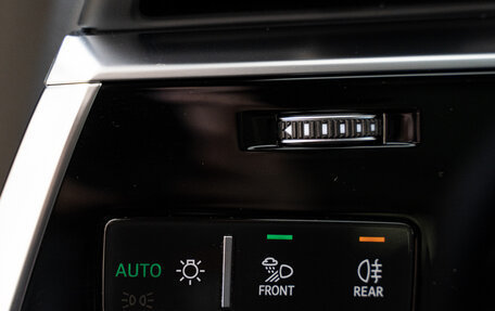 Audi Q7, 2025 год, 15 100 000 рублей, 30 фотография