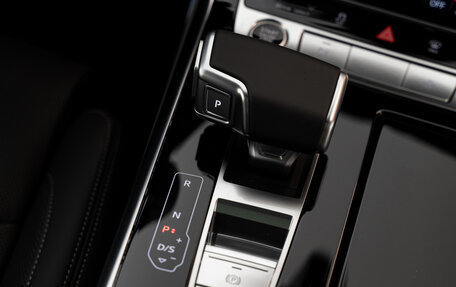 Audi Q7, 2025 год, 15 100 000 рублей, 35 фотография