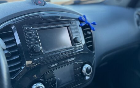 Nissan Juke II, 2012 год, 900 000 рублей, 11 фотография