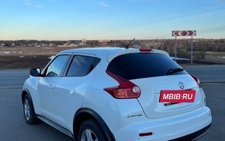 Nissan Juke II, 2012 год, 900 000 рублей, 5 фотография
