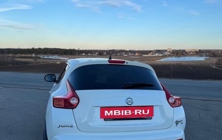 Nissan Juke II, 2012 год, 900 000 рублей, 6 фотография