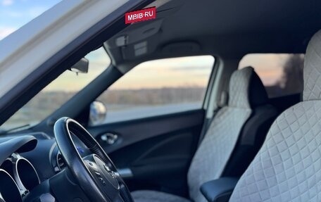 Nissan Juke II, 2012 год, 900 000 рублей, 13 фотография