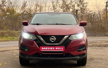 Nissan Qashqai, 2020 год, 1 700 000 рублей, 2 фотография