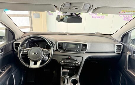 KIA Sportage IV рестайлинг, 2021 год, 1 690 000 рублей, 10 фотография