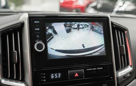 Toyota Land Cruiser 200, 2018 год, 5 250 000 рублей, 16 фотография