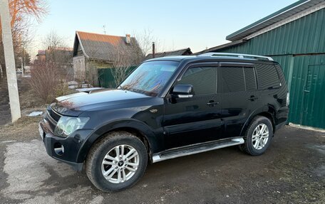 Mitsubishi Pajero IV, 2007 год, 1 700 000 рублей, 2 фотография