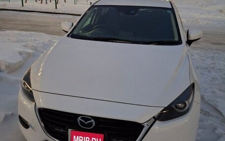 Mazda Axela, 2016 год, 1 400 000 рублей, 1 фотография