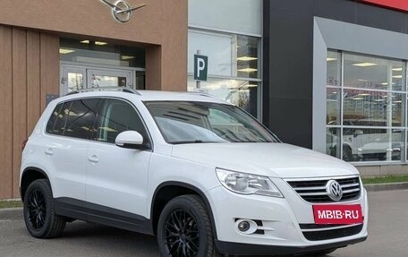 Volkswagen Tiguan I, 2010 год, 1 180 000 рублей, 1 фотография