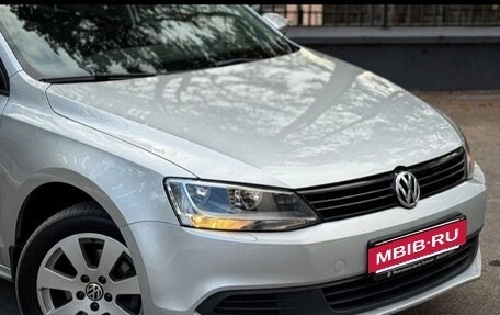 Volkswagen Jetta VI, 2012 год, 1 270 000 рублей, 18 фотография