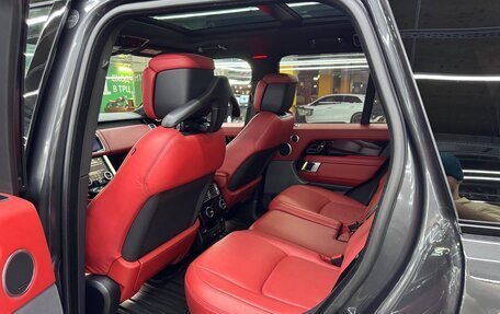 Land Rover Range Rover IV рестайлинг, 2021 год, 11 950 000 рублей, 10 фотография