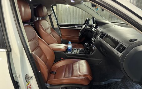 Volkswagen Touareg III, 2018 год, 4 000 000 рублей, 10 фотография