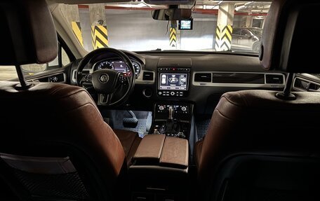 Volkswagen Touareg III, 2018 год, 4 000 000 рублей, 16 фотография