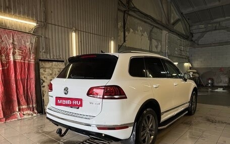 Volkswagen Touareg III, 2018 год, 4 000 000 рублей, 7 фотография