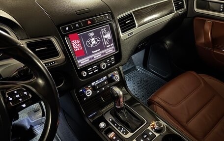 Volkswagen Touareg III, 2018 год, 4 000 000 рублей, 15 фотография