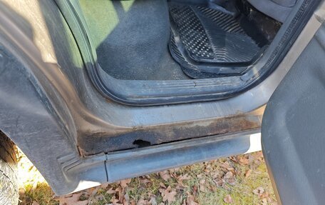 KIA Sportage IV рестайлинг, 2006 год, 270 000 рублей, 16 фотография