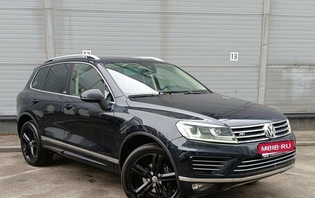 Volkswagen Touareg III, 2017 год, 3 599 000 рублей, 3 фотография