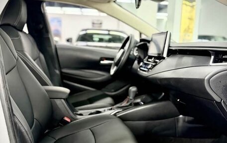 Toyota Corolla, 2022 год, 2 049 000 рублей, 12 фотография