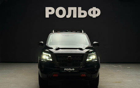 Nissan Navara (Frontier), 2024 год, 5 000 000 рублей, 2 фотография