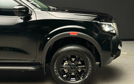 Nissan Navara (Frontier), 2024 год, 5 000 000 рублей, 7 фотография